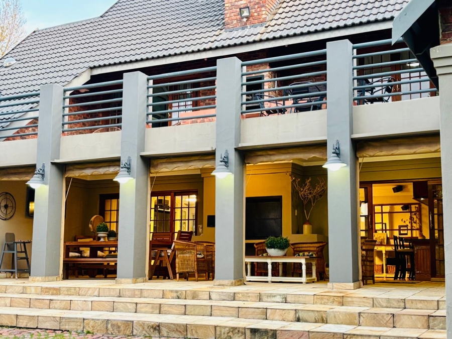 4 Bedroom Property for Sale in Riviera Glen Security Estate Free State